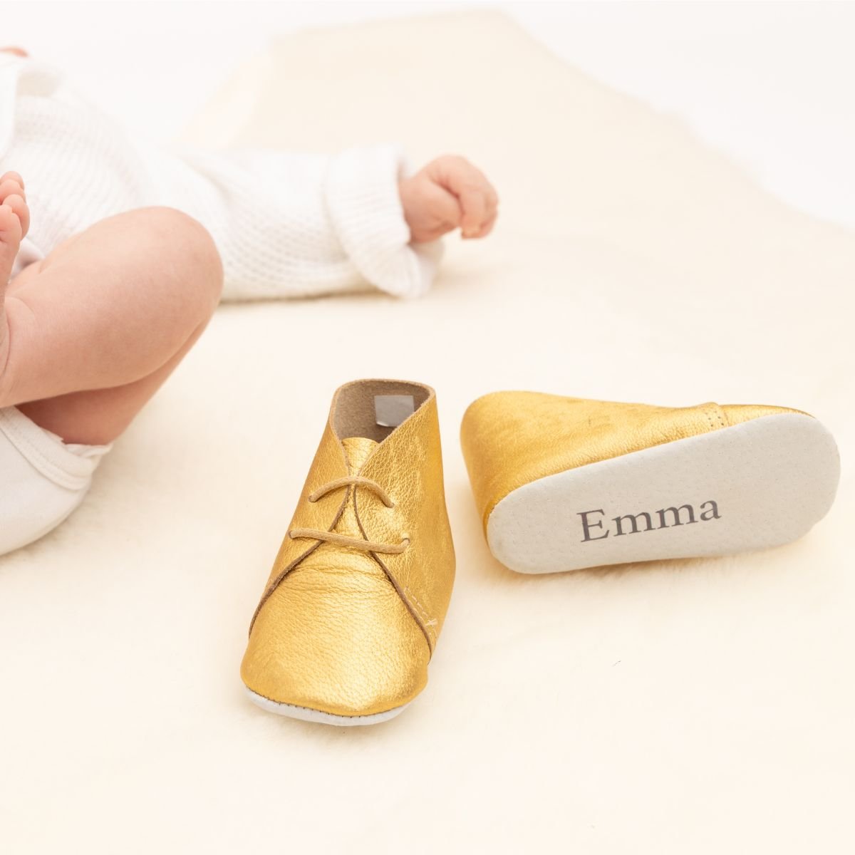 Chaussons pour bébé en cuir souple unis beige